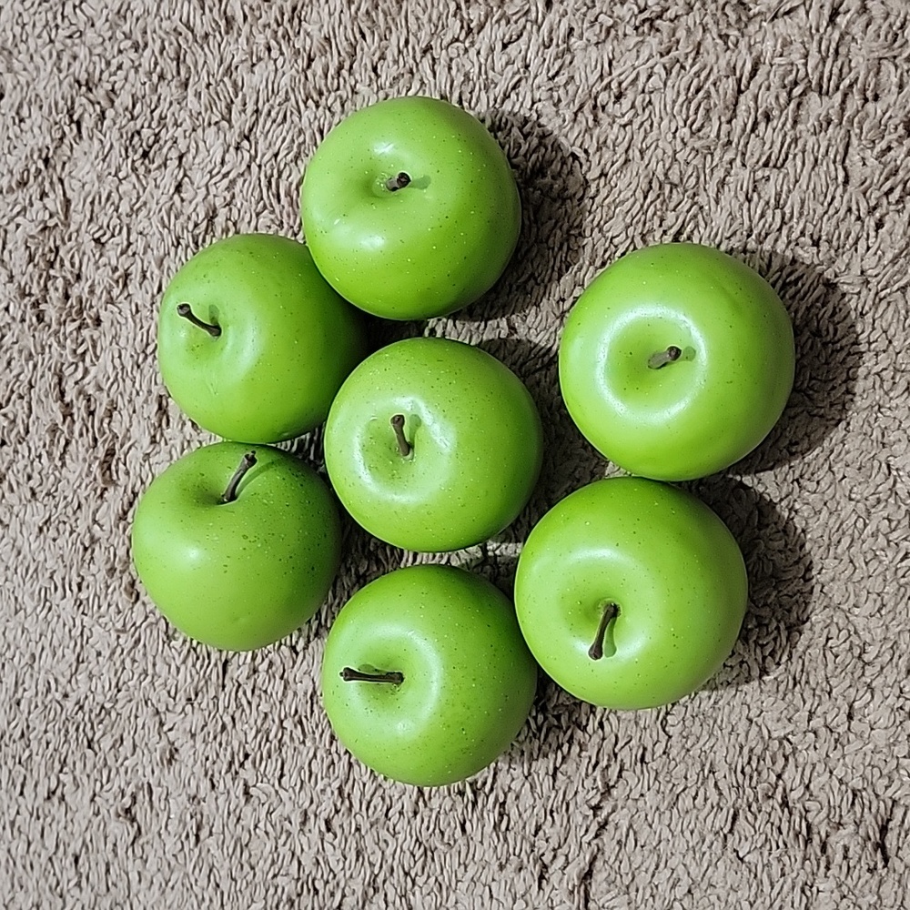Apples decor